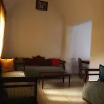 Black Kamari (Santorini)