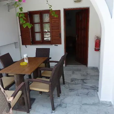 Black Apartamento *