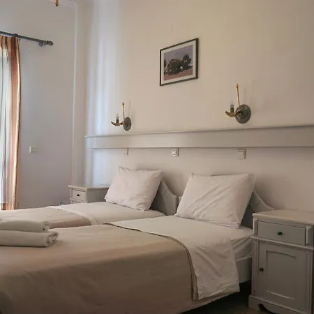 Black Kamari (Santorini)